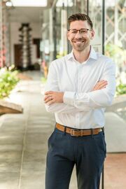 Webinar: <span class="is-green"><strong>Leadership Hacks</strong> for Engineers</span> Bild