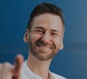 Björn Kücklich Wirtschaftspsychologie M. Sc. | Leadership-Coach | PERMA Lead Coach bei Dr. Ing. Thomas Löbel von Ingenieurshelden